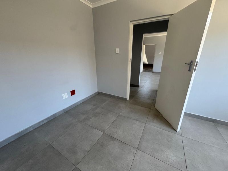 544m2 Industrial Unit To Let in Central Pinetown - Photo 6