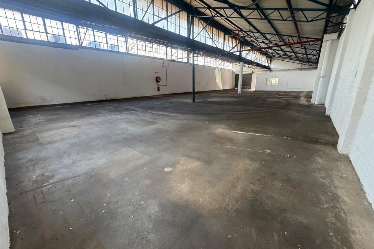 544m2 Industrial Unit To Let in Central Pinetown - Photo 3