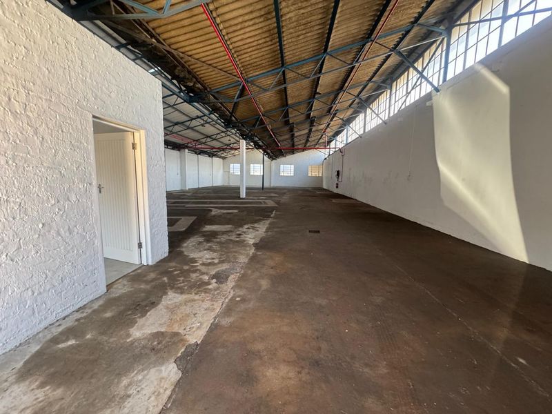 544m2 Industrial Unit To Let in Central Pinetown - Photo 4