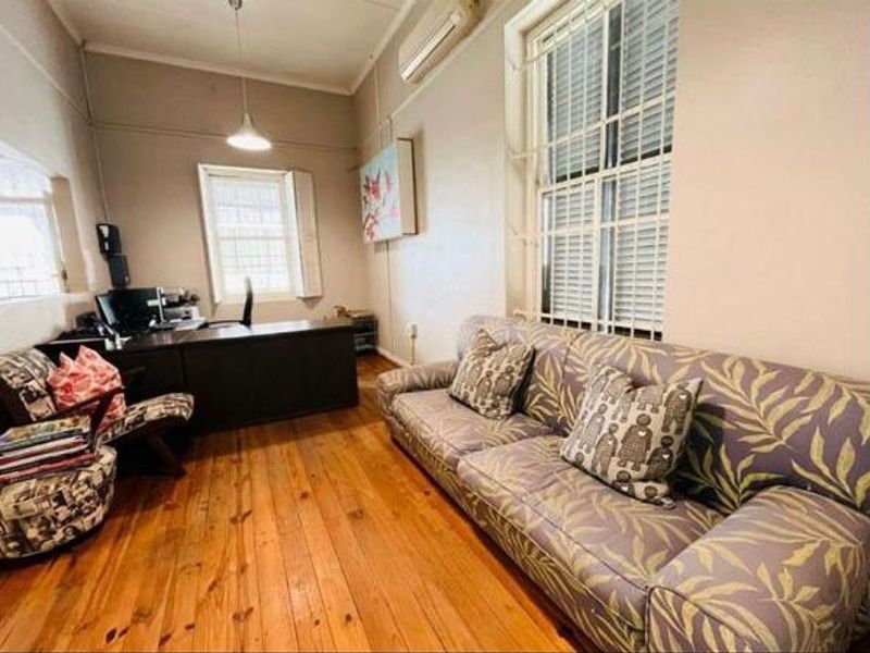 Well-Located Office Space To Let in Worcester Central - Photo 3