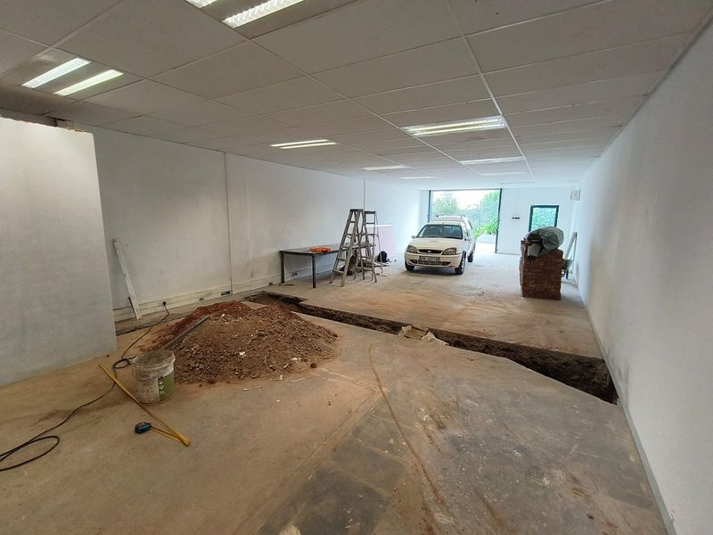 Secure A-Grade 100m2 Warehouse in Highveld, Industrial Space with Excellent Access - Photo 3