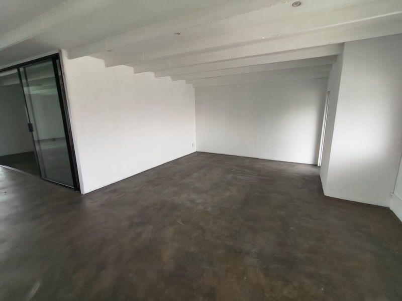 250m2 Office Suite with Balcony in Secure Business Complex, Highveld Centurion - Photo 8