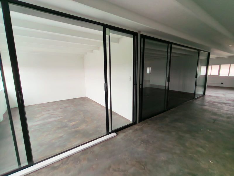 250m2 Office Suite with Balcony in Secure Business Complex, Highveld Centurion - Photo 6