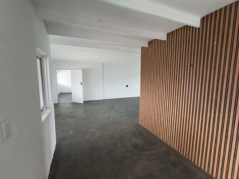 250m2 Office Suite with Balcony in Secure Business Complex, Highveld Centurion - Photo 4
