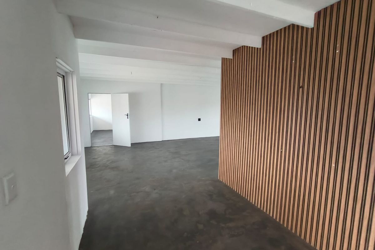250m2 Office Suite with Balcony in Secure Business Complex, Highveld Centurion - Photo 4