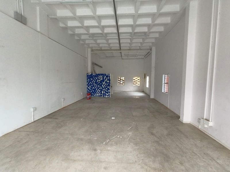 Compact A-Grade Warehouse To Let in Highveld, Centurion with Interlink Access - Photo 3