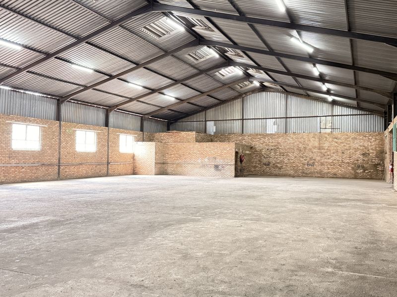 High-Exposure Industrial Powerhouse 1,350m2 Warehouse To Let in Prime Centurion Node - Photo 6