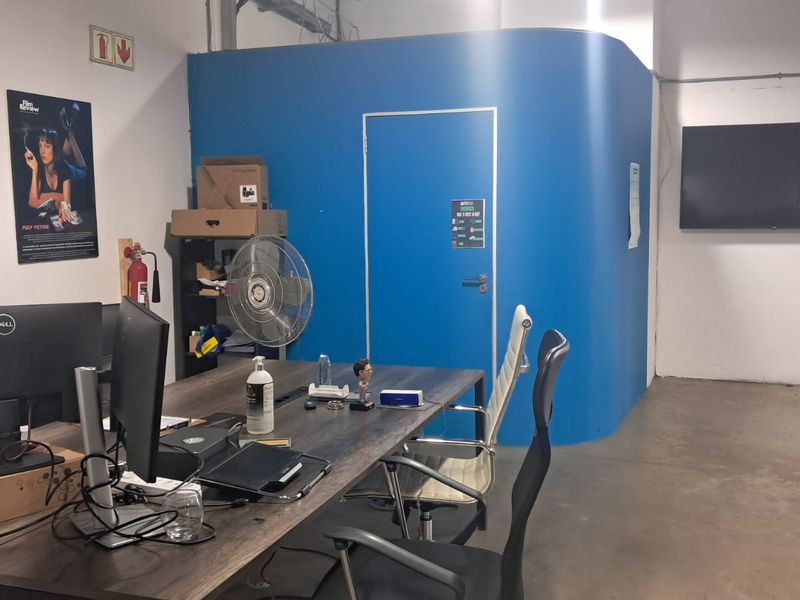 251m2 Warehouse TO LET in Eco Park - Photo 7