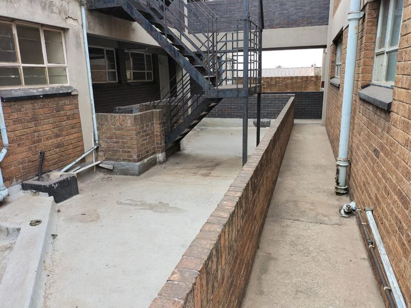 Excellent Mixed Use Opportunity in the Benoni CBD. - Photo 2