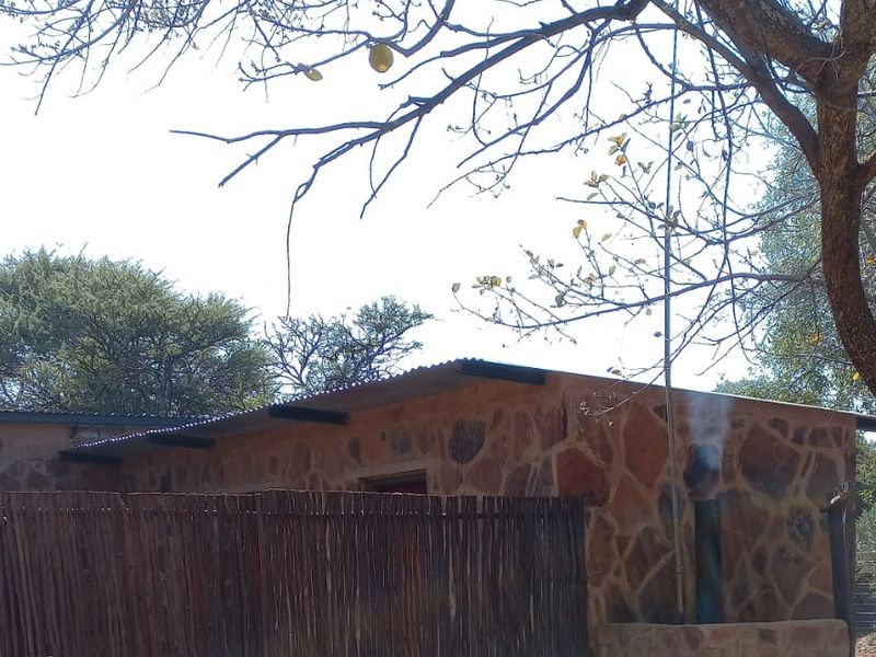 Property with expanding possibilities - Photo 4