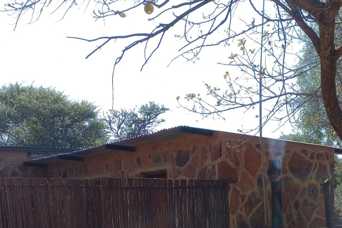 Property with expanding possibilities - Photo 4