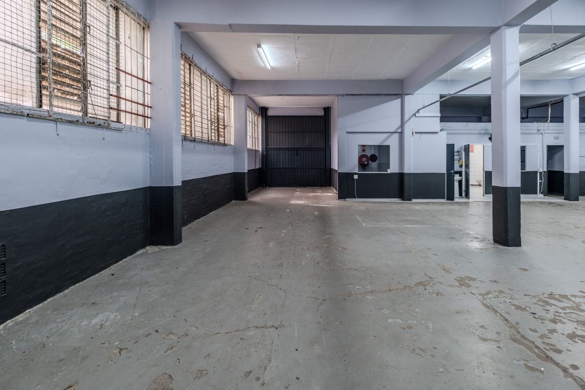369sqm Industrial Unit To Let in Pinetown – Secure & Functional Space - Photo 5