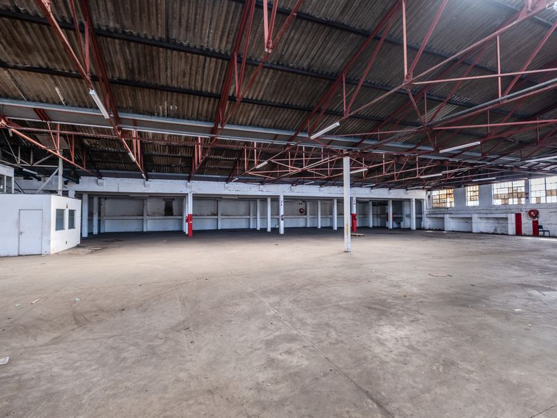 1,728m2 Warehouse To Let in Congella, Durban South - Photo 3