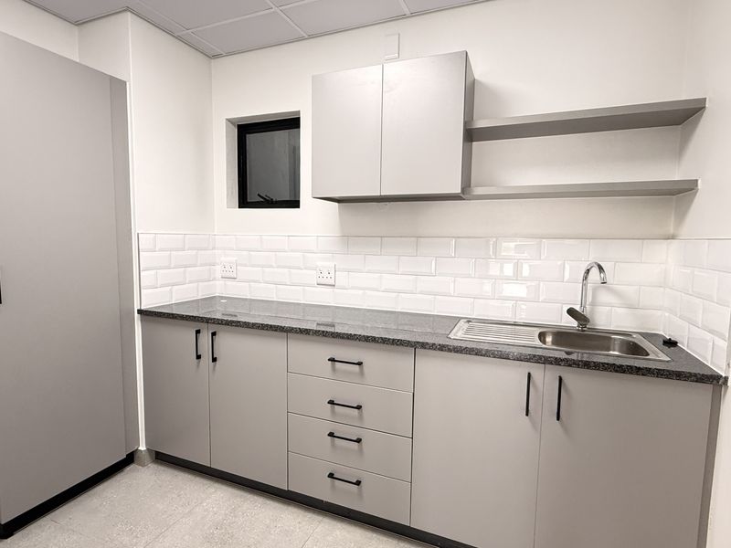 AAA-Grade 559m2 Warehouse To Let in Samrand, High-Clearance and Superlink Access - Photo 6