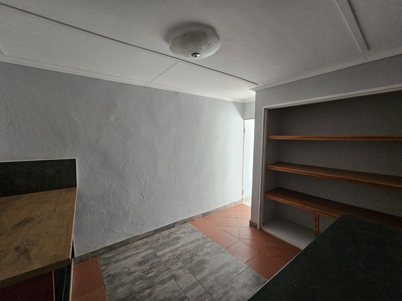 TO LET Centurion Small Office Space / Salon Space - Photo 9