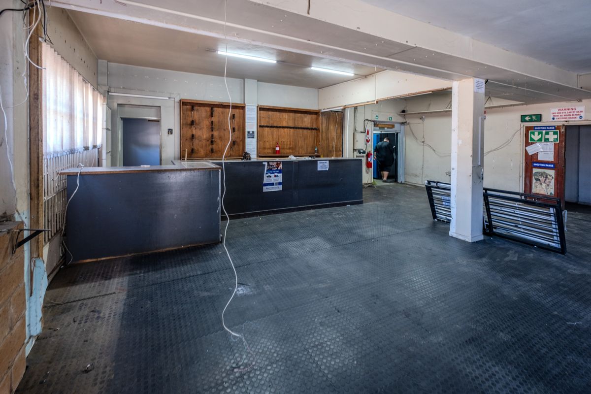 Prime Commercial Unit To Let in Shepstone Road - Photo 3