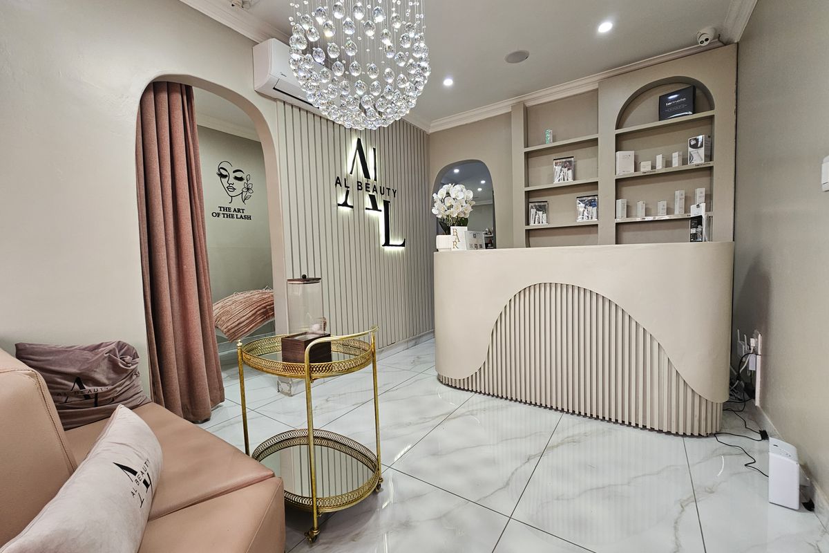 FOR SALE - SALON CENTURION - Photo 2