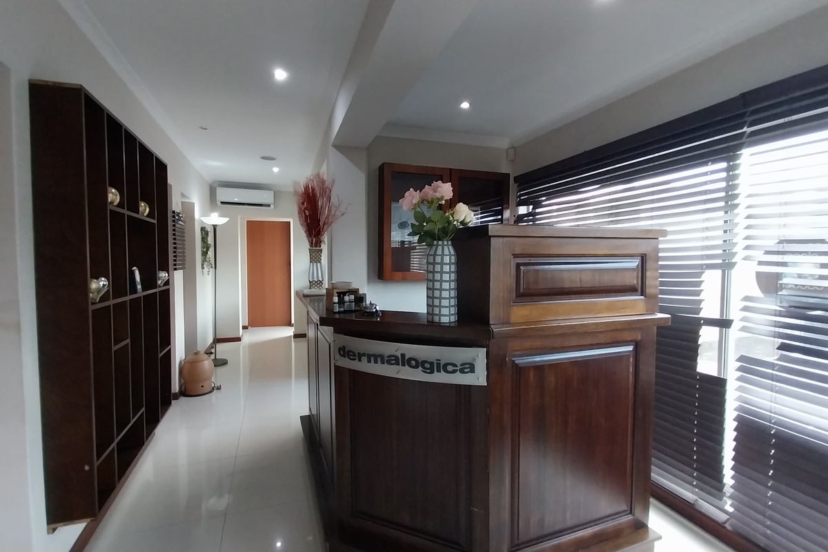 Ready to Operate Commercial Space To Let  Heart of Margate CBD - Photo 2