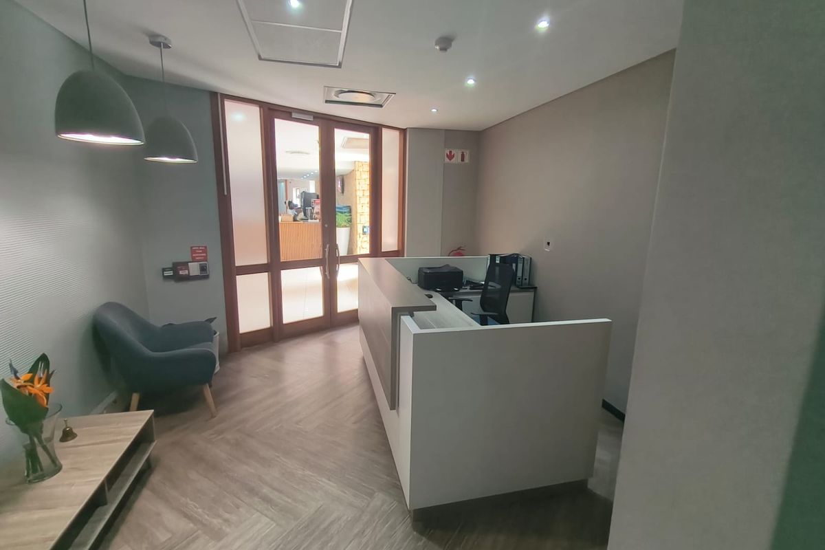 Prime A-Grade 48.52m2 Office Space To Let, Die Hoewes, Centurion, Prime Location Near Gautrain - Photo 2