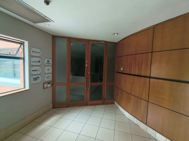 Prime A-Grade 48.52m2 Office Space To Let, Die Hoewes, Centurion, Prime Location Near Gautrain - Photo 3