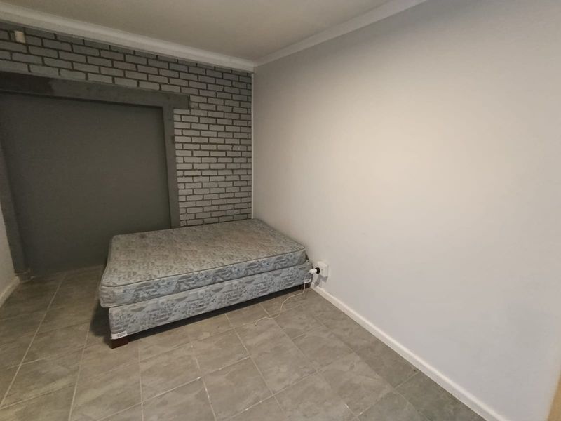 Ground floor office space in central Fisherhaven - Photo 5