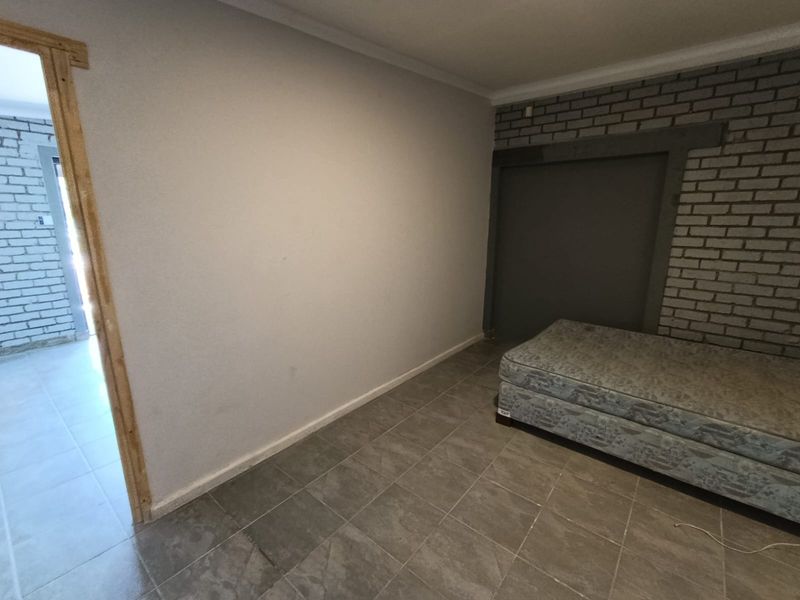 Ground floor office space in central Fisherhaven - Photo 6