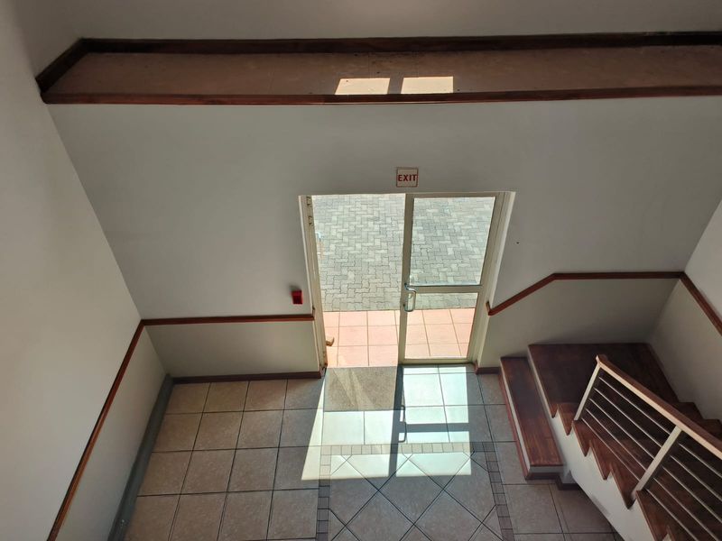 Prime 170m2 Office To Let in Secure Route 21 Corporate Park, Irene - Excellent Accessibility - Photo 4