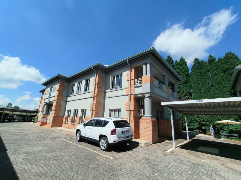Prime 170m2 Office To Let in Secure Route 21 Corporate Park, Irene - Excellent Accessibility - Photo 2