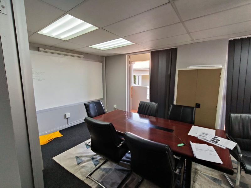 Prime 170m2 Office To Let in Secure Route 21 Corporate Park, Irene - Excellent Accessibility - Photo 5