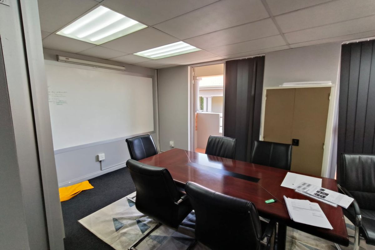 Prime 170m2 Office To Let in Secure Route 21 Corporate Park, Irene - Excellent Accessibility - Photo 5