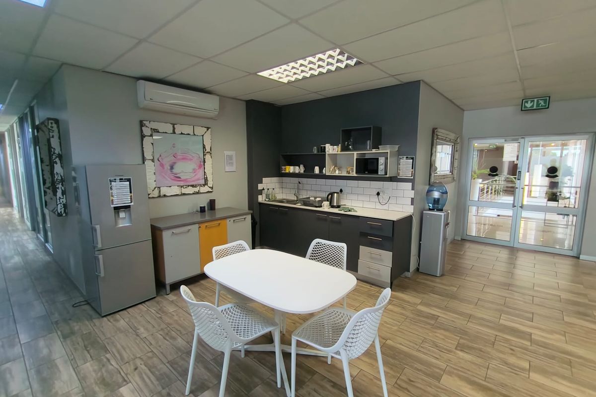 Fully Furnished Turnkey 91m2 Office To Let at Network Space, Die Hoewes, Centurion - Photo 3