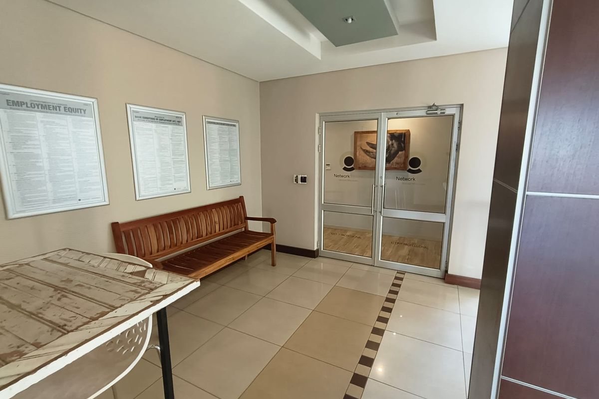 Premium Fully Furnished 99m2 Office To Let at Network Space, Die Hoewes, Centurion – Prime Location - Photo 4