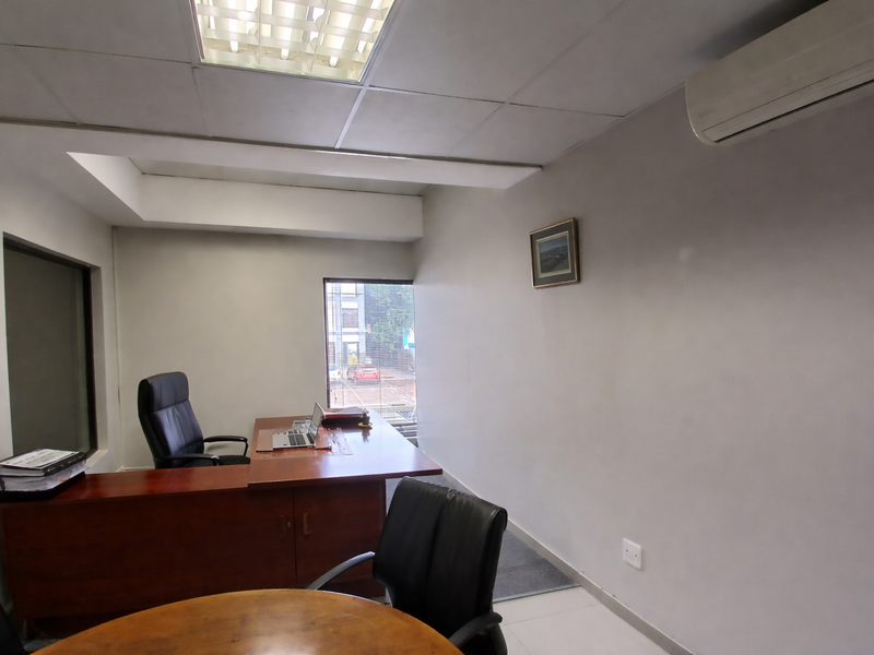 Work Above the Rest - Photo 6