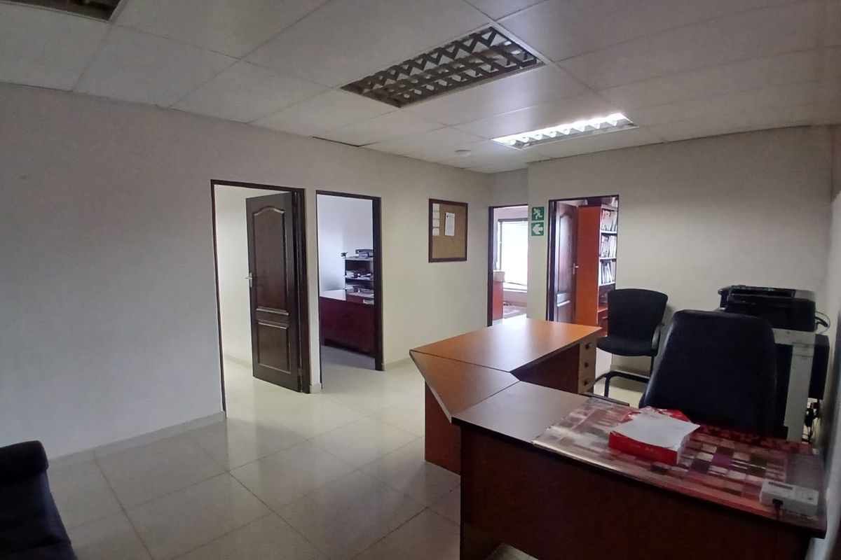 Work Above the Rest - Photo 4