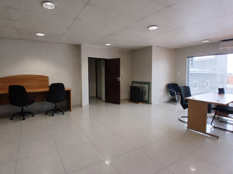 Work Above the Rest - Photo 9