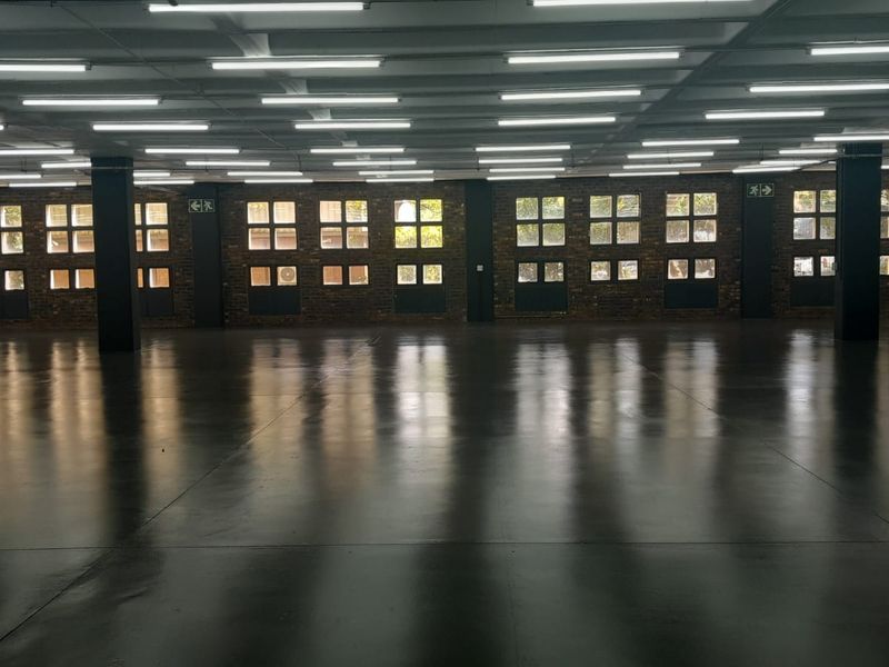 Open Plan Warehouse with Dual Access for Efficient Operations, Kyalami - Photo 6