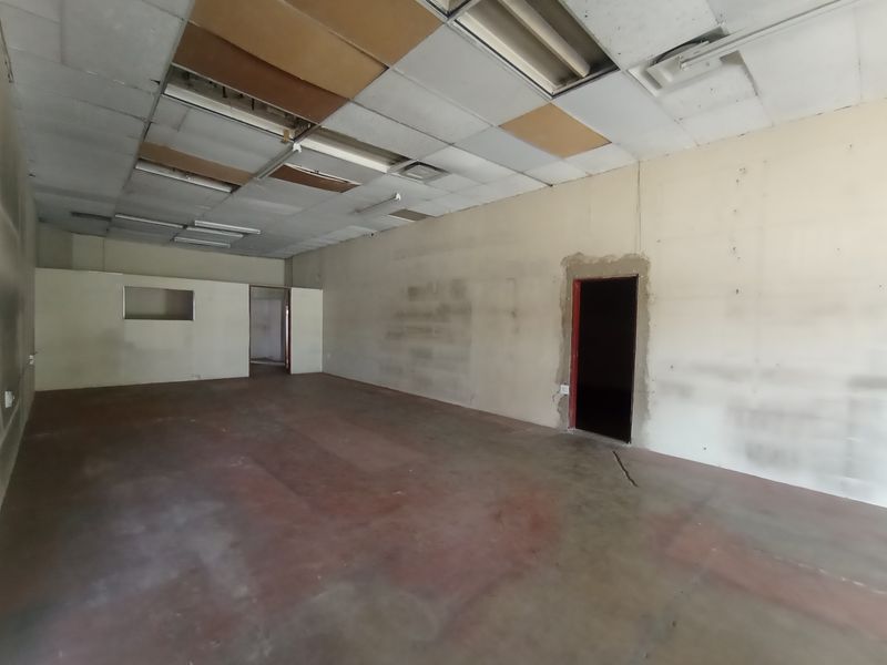 Prime Commercial Retail Space To Let | Main Reef Road, Randfontein - Photo 3