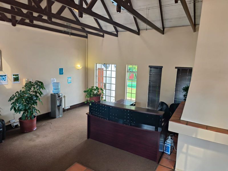 675m2 Freestanding Office Building For Sale in Die Hoewes, Centurion - Photo 10