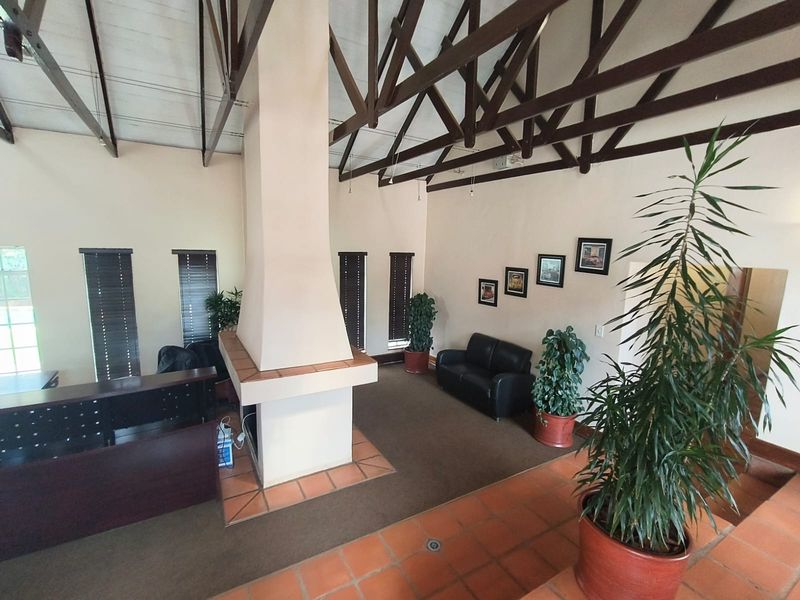 675m2 Freestanding Office Building For Sale in Die Hoewes, Centurion - Photo 8