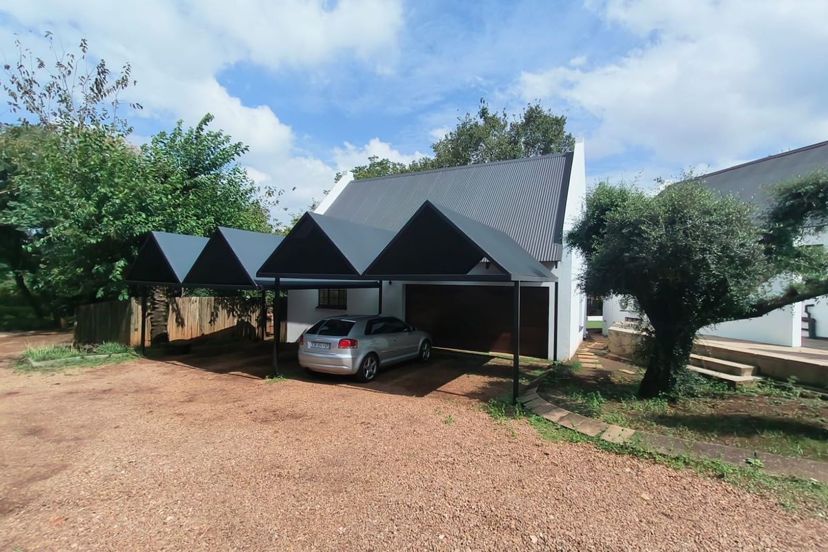 675m2 Freestanding Office Building For Sale in Die Hoewes, Centurion - Photo 5