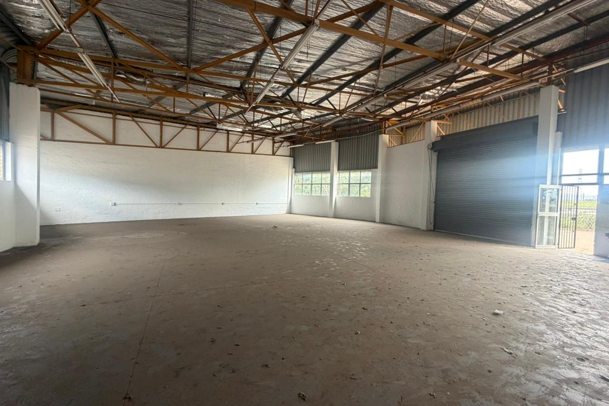 338.75m2 Warehouse To Let, Secure and with N2 Frontage - Photo 5