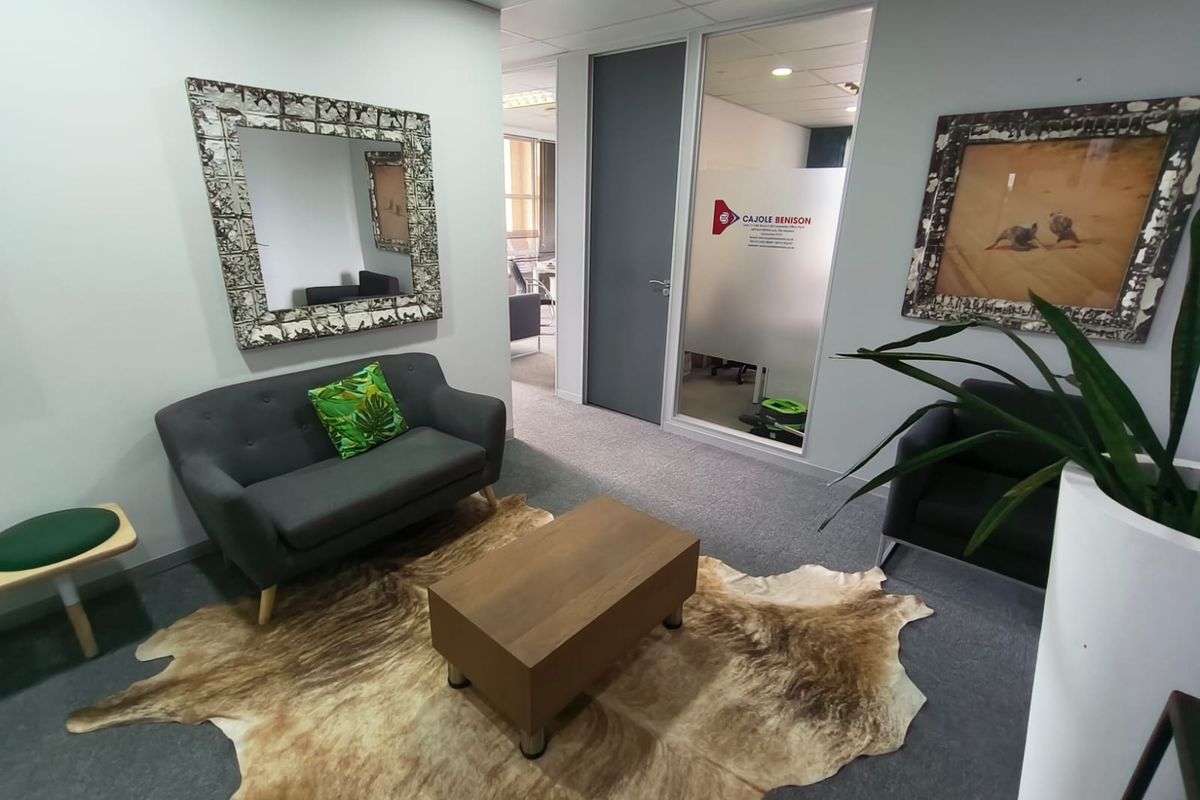 Prime 99m2 Fully Furnished Office in Die Hoewes, Prestigious Centurion CBD Address - Photo 4