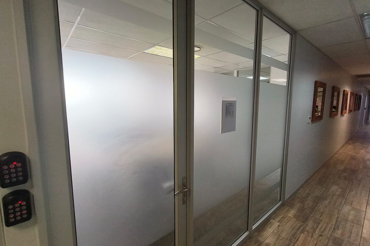 Prime 99m2 Fully Furnished Office in Die Hoewes, Prestigious Centurion CBD Address - Photo 5