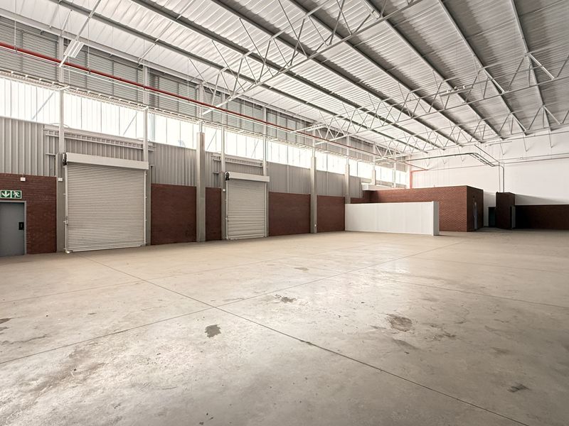 AAA-Grade 1,235m2 High-Clearance Warehouse To Let in Irene, Prime R21 Exposure - Photo 10