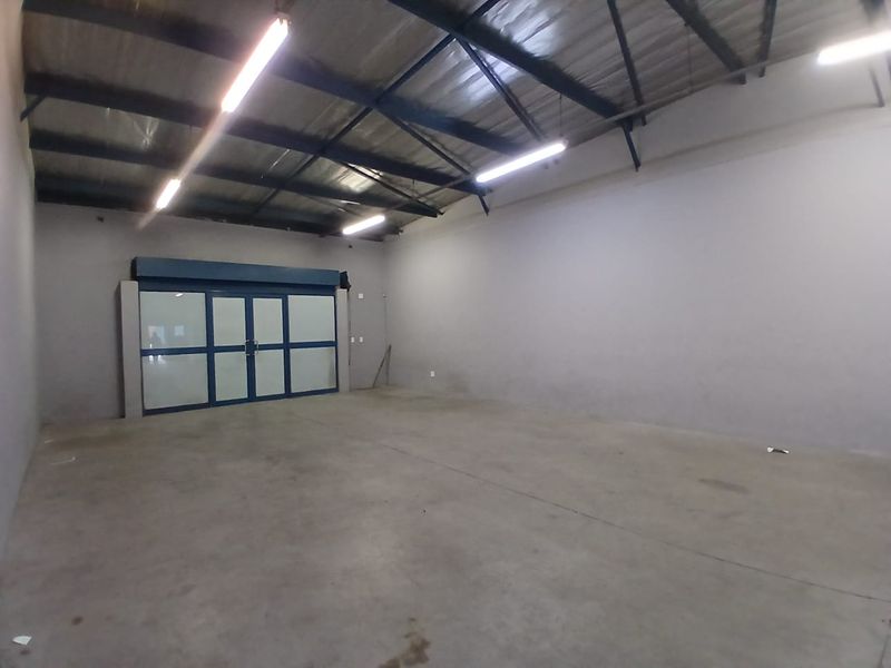 Professional Warehouse at Your Disposal - Photo 9