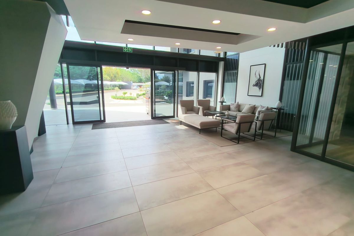 Position Your Business at the Top with a High-Impact 137m2 Office in West End Office Park, Die Hoewe - Photo 3