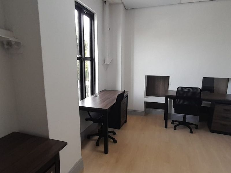 Small Office Space Full Service Setup Zero Hassle To Let In Kyalami - Photo 6