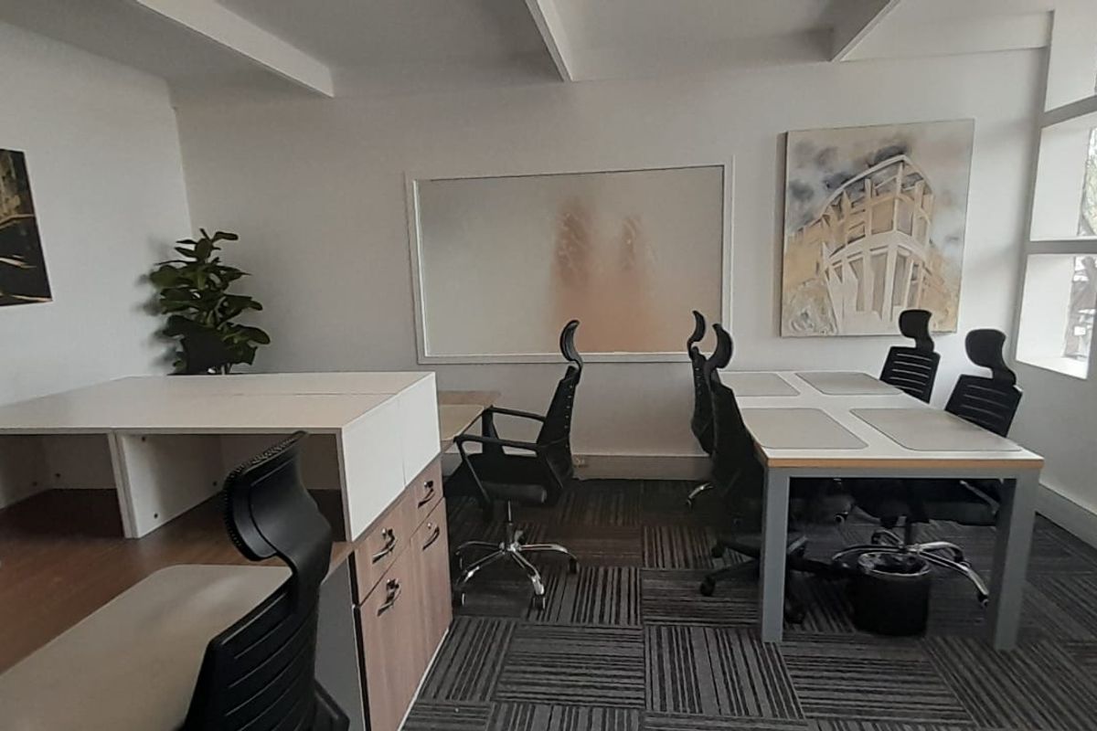 Efficient Team Space in a Fully Managed Business Environment in Midrand - Photo 3