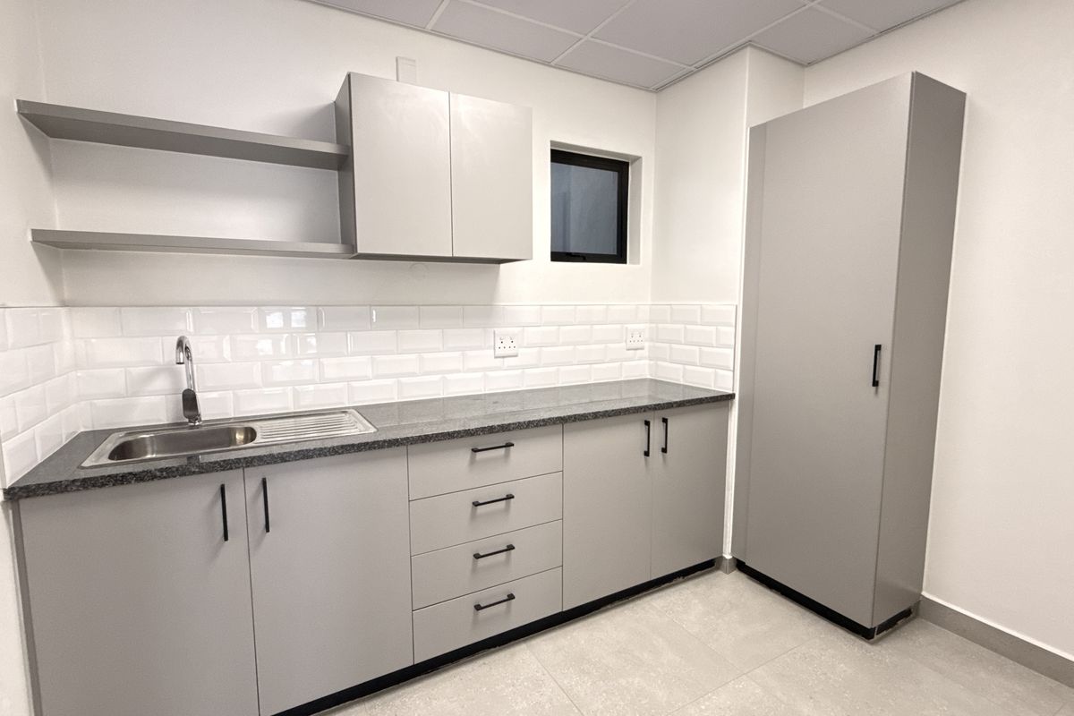 Prime All-Inclusive Warehouse in Silverview Business Park, Strategic Samrand Location - Photo 5