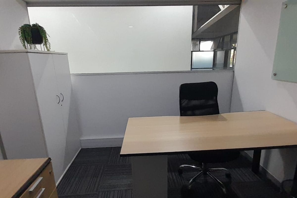 Minimal Space Maximum Function Office To Let In Kyalami - Photo 5